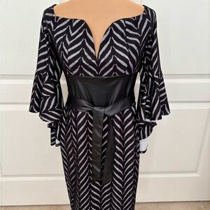 Venus Black & White Design Dress with Sweetheart Neckline